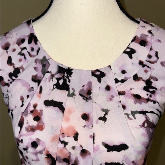 Le Chateau Blouse Pink Black Pleated Neck Tank Top Sleeveless Women’s Sz M - Picture 2 of 10